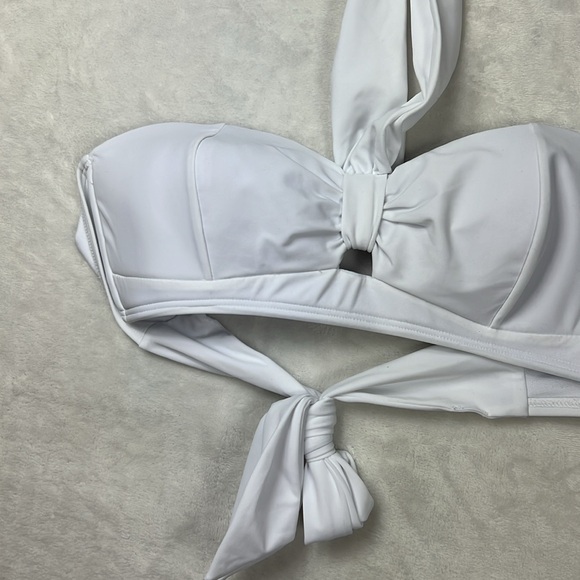 Unique Vintage White Marylin Monroe Pin-up Padded Halter Swim Bikini Top New - Picture 4 of 10
